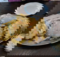 Local Codfather - Accommodation Main Beach