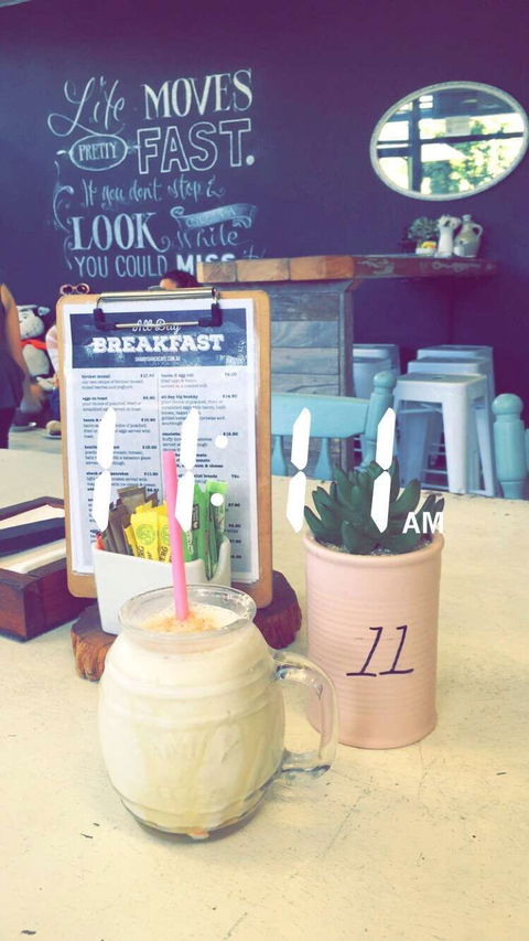 Shabby Shack Cafe - Accommodation Main Beach 0