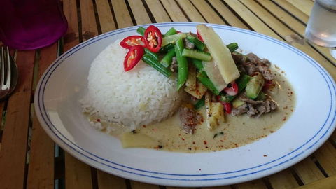 Yaring Thai Street Food - Accommodation Main Beach 0