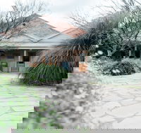 Baileys of Glenrowan - Accommodation Main Beach