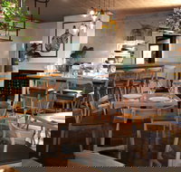 Cook And Mason - Accommodation Main Beach