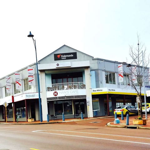 Han's Cafe - Kalamunda - Accommodation Main Beach 0