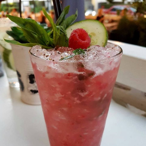 The Regatta Hotel - Accommodation Main Beach 0