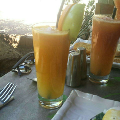 Affinity Cafe - Accommodation Main Beach 0