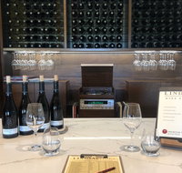 Lindsay Wine Estate - Accommodation Main Beach