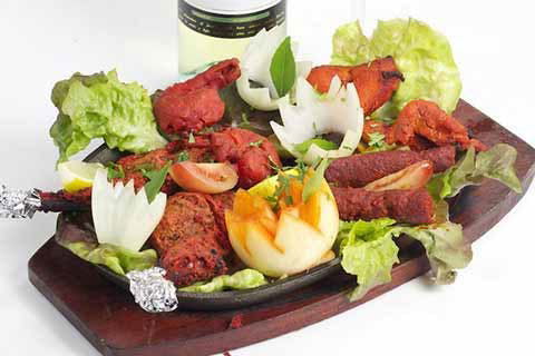 Nova Mantra Indian Restaurant - Accommodation Main Beach 0