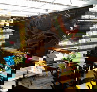 Soundbar - Accommodation Main Beach