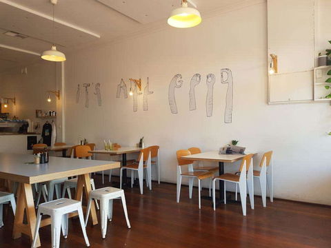 Good Things Cafe - Accommodation Main Beach 0