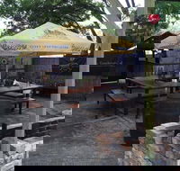 Tommy's Beer Cafe - Accommodation Main Beach
