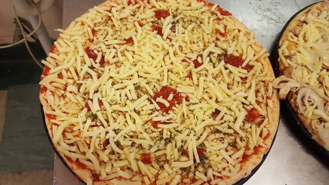 Werribee Village Pizza Pronto - Accommodation Main Beach 0