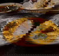 Lighthouse Waterfront Pub - Accommodation Main Beach