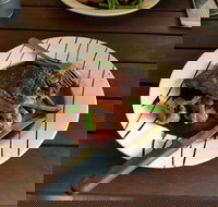 Meeniyan Hotel - Accommodation Main Beach