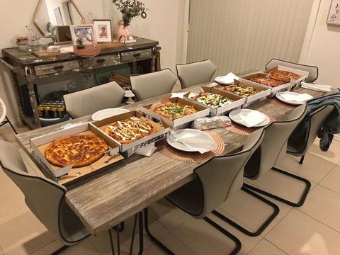 Sinatra’s Pizzeria - Accommodation Main Beach 0