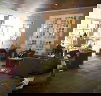 M Bar and Terrace - Mercure Sydney Parramatta - Accommodation Main Beach