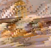 La Strada at the Hyatt Regency - Accommodation Main Beach