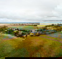 Pettavel Wines - Accommodation Main Beach