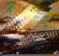 Pizzeria Da Alfredo - Accommodation Main Beach
