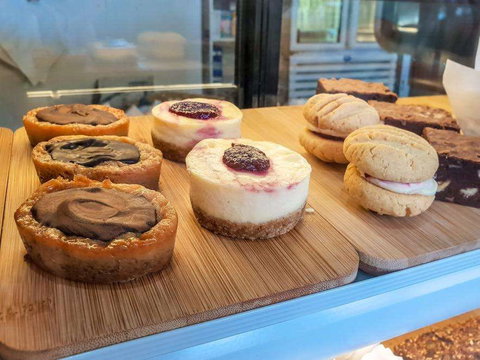 Amo Gelato Caffe - Accommodation Main Beach 0