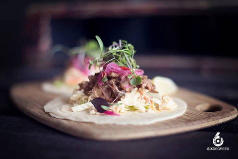 Six Degrees - Accommodation Main Beach 0