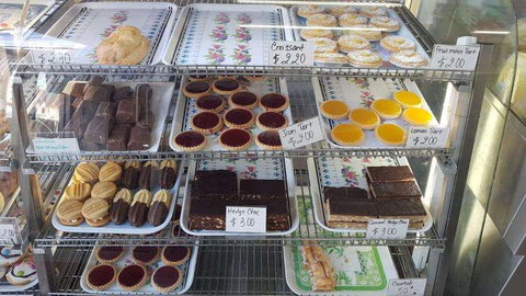 Tiger Bread - Accommodation Main Beach 0