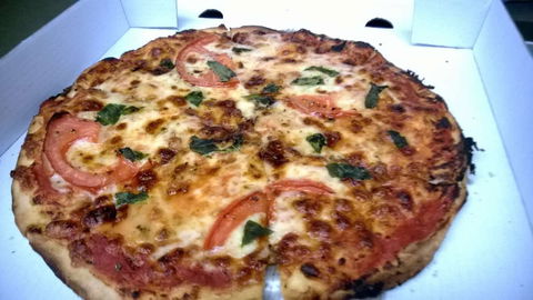 Angelino Pizzeria - Accommodation Main Beach 0