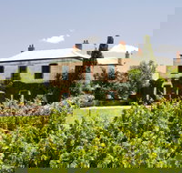 clos Clare - Accommodation Main Beach