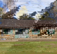 Crofters Cottage Cafe - Accommodation Main Beach