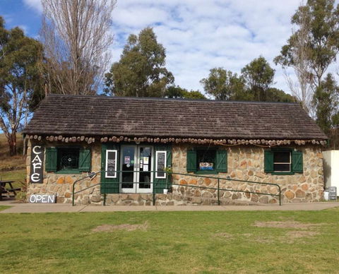 Crofters Cottage Cafe - Accommodation Main Beach 0