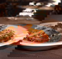 Mama Mia's Pizzeria - Accommodation Main Beach