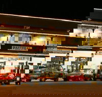 The Pastoral Hotel - Temporarily Closed - Accommodation Main Beach