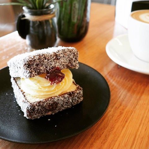 The Hub 3070 - Accommodation Main Beach 0