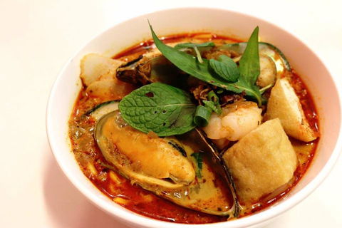 Danny's Kopitiam - Accommodation Main Beach 0