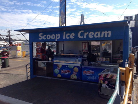 Kiosk Ice Cream And Coffee - Accommodation Main Beach 0