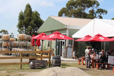 The Craft & Co Farm - Accommodation Main Beach 2