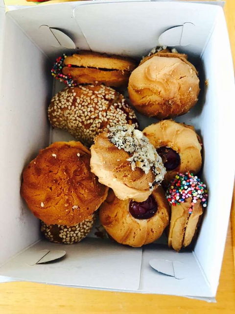 Achillion Cakes - Preston - Accommodation Main Beach 0