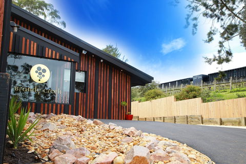 Brandy Creek Estate - Accommodation Main Beach 2
