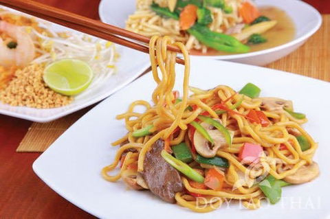 Doytao Thai - Redfern - Accommodation Main Beach 0