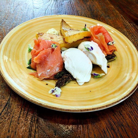 Secret Garden Eatery - Accommodation Main Beach 0