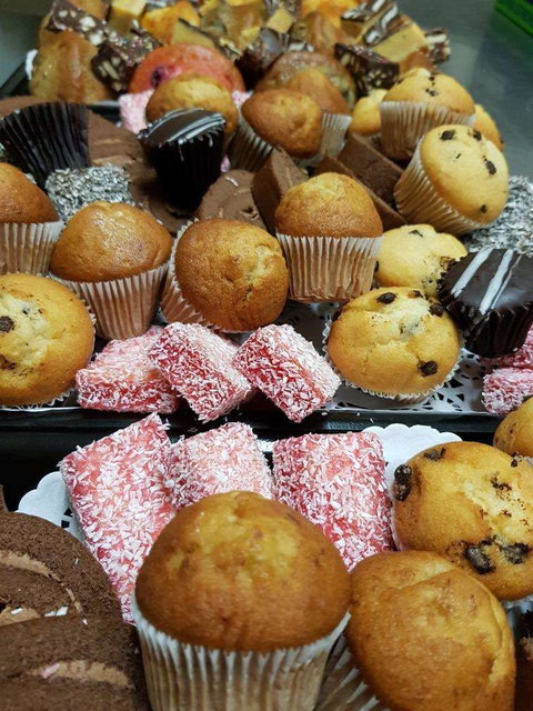 Skyvista Lunch Bar - Accommodation Main Beach 0