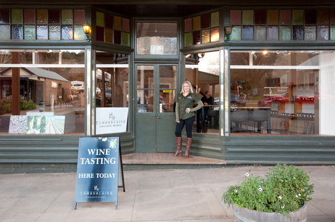 Tamburlaine Organic Wines Millthorpe Cellar Door - Accommodation Main Beach 0