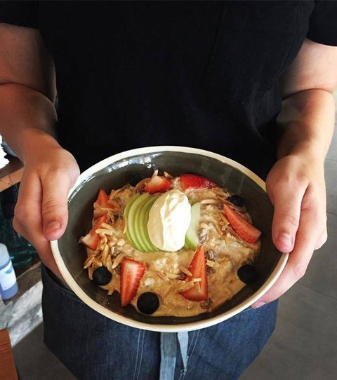 The Bean Thief - Accommodation Main Beach 10