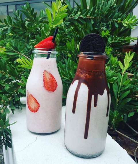 The Bean Thief - Accommodation Main Beach 5