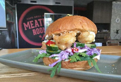 Meating Room - Accommodation Main Beach 20