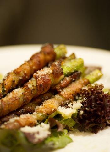 Bar Cupola - Accommodation Main Beach 8