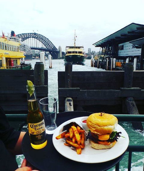City Extra-Circular Quay - Accommodation Main Beach 17