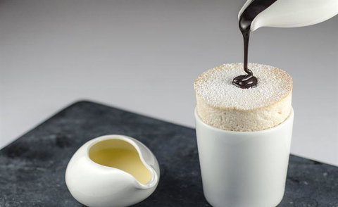 Sticky Fingers Pizzeria - Accommodation Main Beach 16