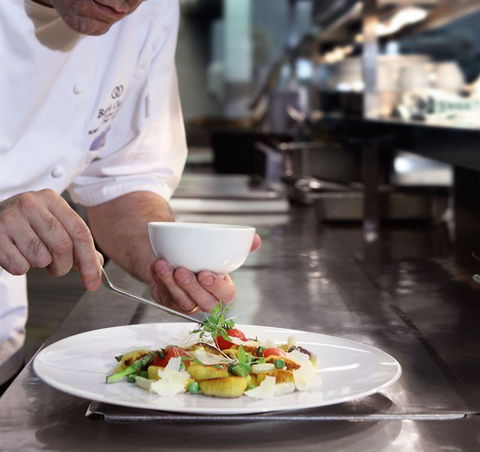 Sticky Fingers Pizzeria - Accommodation Main Beach 2