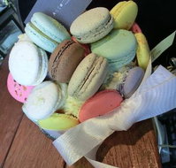 Astonish Patisserie - Accommodation Main Beach