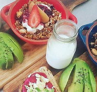 Blue Jay Cafe - Accommodation Main Beach