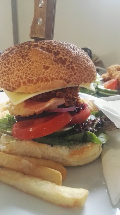 Cafe On Louise - Accommodation Main Beach 1